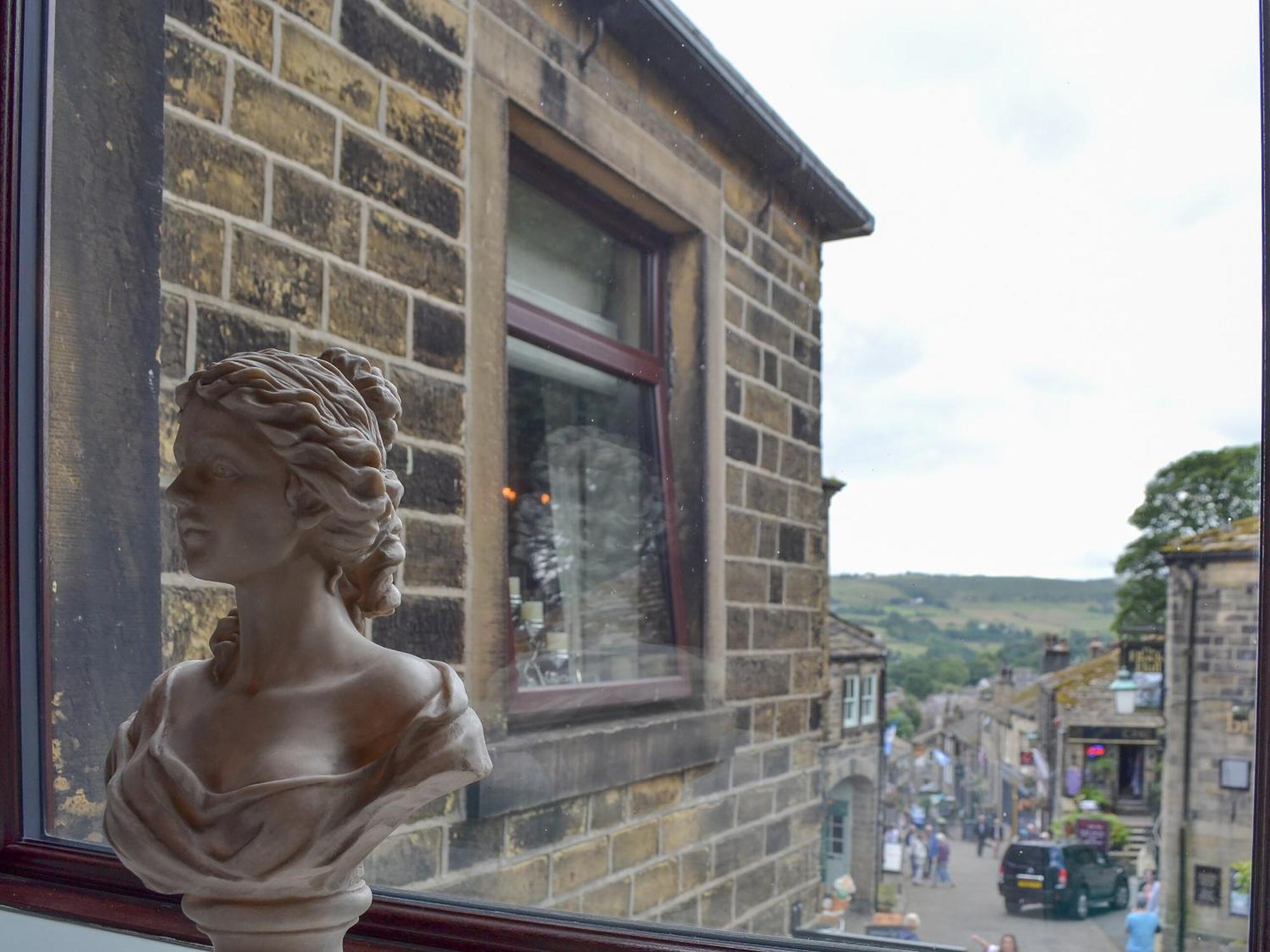 Cross Cottage Haworth Bagian luar foto